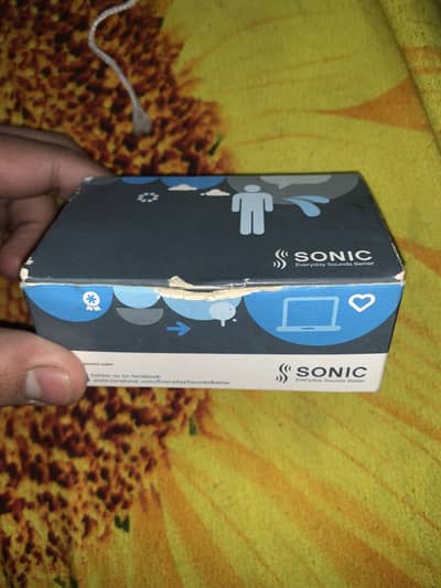 Sonic hearing aids with all accessories and 2 extra pack of cells