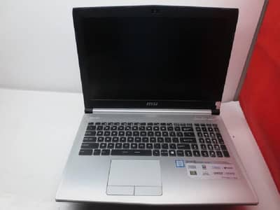 MSI Laptop i7-6700HQ for gaming and video editing.