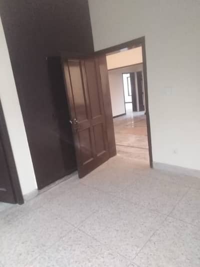 G. 9. Ground Portion 3 Bed Dd For Rent
