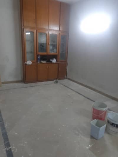 G. 9 Ground Portion For Rent 3 Beds 3 Bath