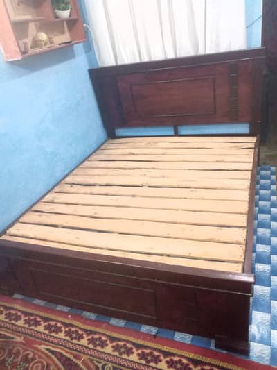 Bed Queen Size and Single Pair