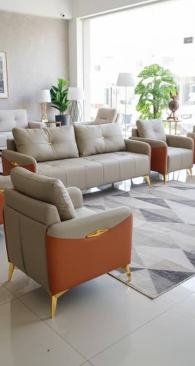 Sofa Set//6 Seater Sfa // Branded Soda Set//Wooden Sofa Set