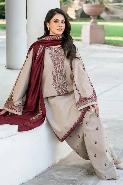 3 pcs women's stiched  Linen  Embroided Suit