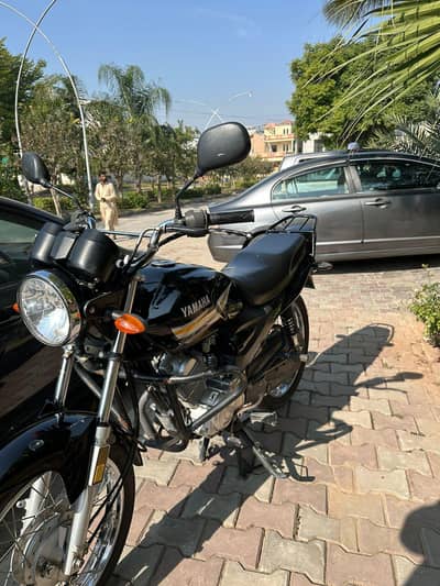 ybr 125z 2019 used Hy lakin achi halat main hy