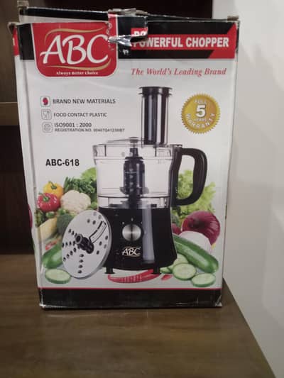 Brand new Chopper, Toaster, Deep fryer,  6 piece dechki set, Water set