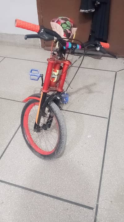 Baby cycle like new 6 to 10 years baby