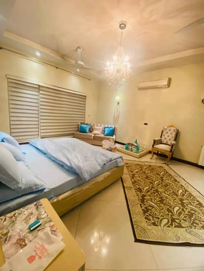 Ultra-Luxury Furnished House for Rent Full Demond 13.50 Lakh 2 Kannal Full House