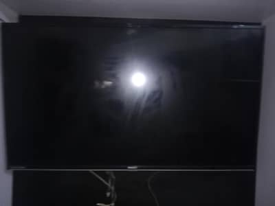 40 inch orient LCD DO OR SALE