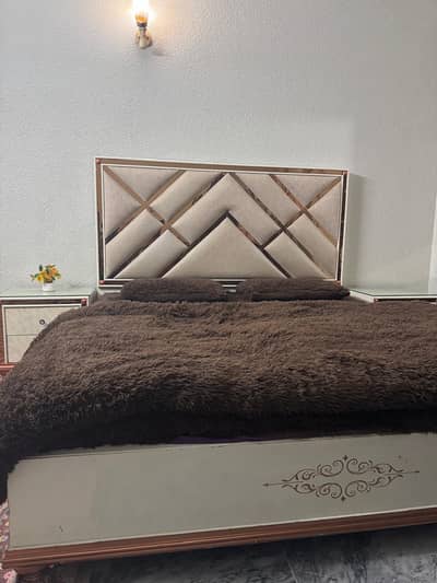 Double bed dressing table side tables