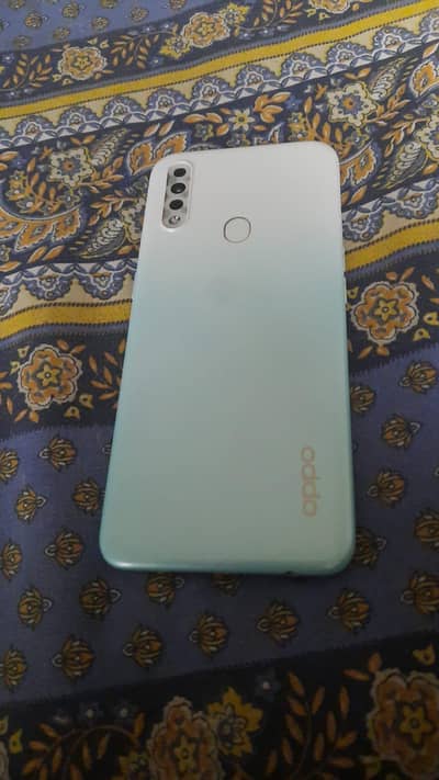Oppo A31 . . . . . . 0311//4323//020