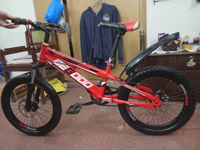 Begood special sports bicycle. Red color.