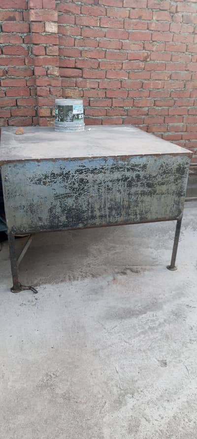 chicken shop tabbal urgent seal