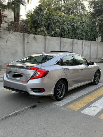 Honda Civic Oriel 1.8