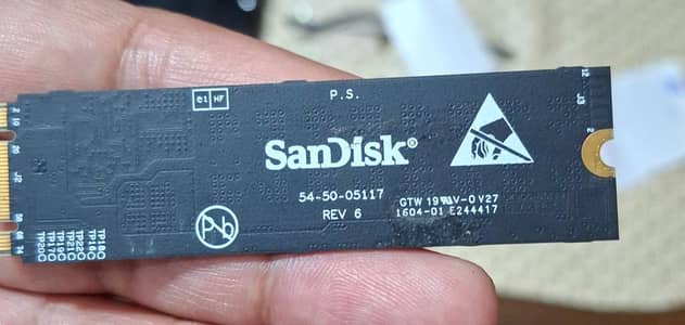 256 GB SSD hard working well