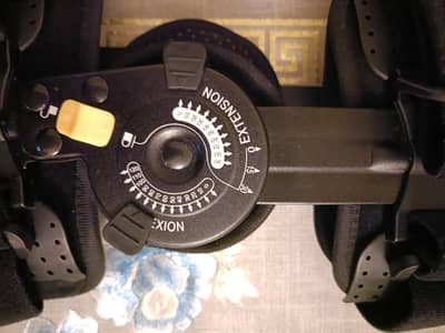 ACL brace with angular locks