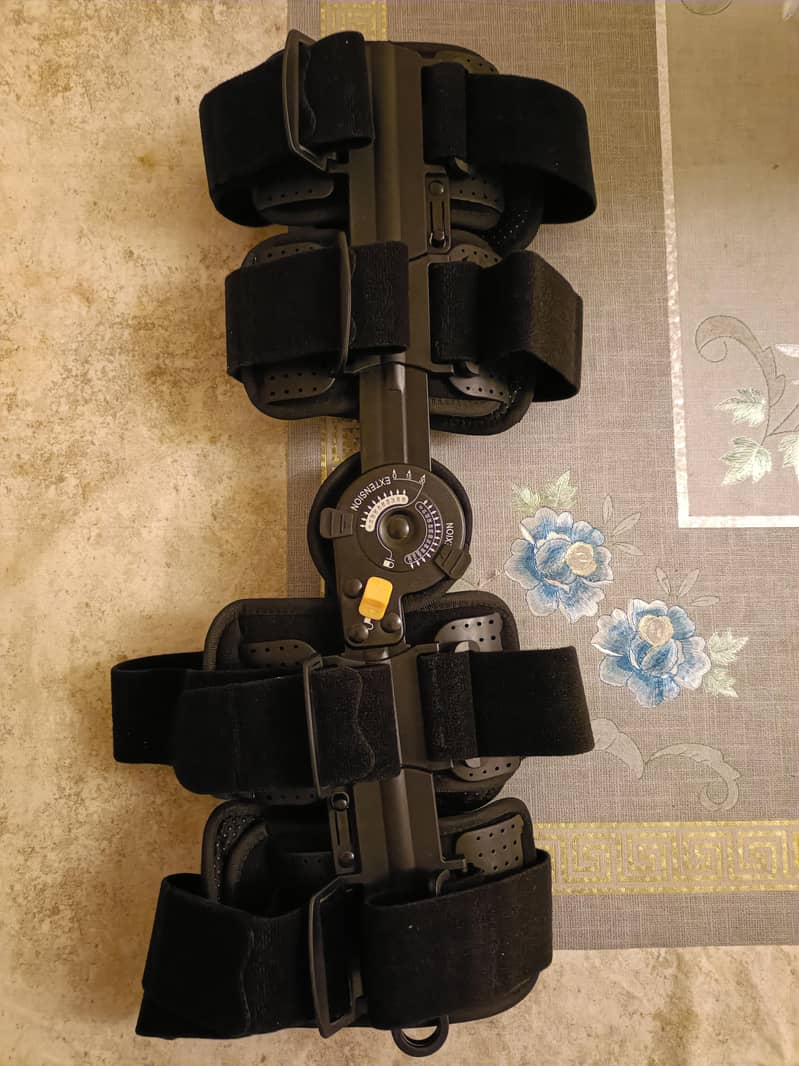 ACL brace with angular locks 5