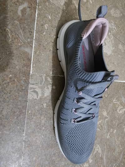 Skechers shoes