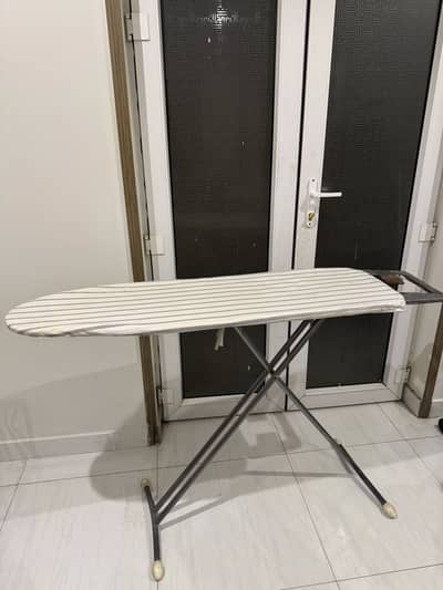 IKEA foldable iron stand