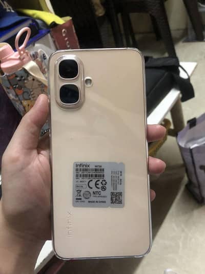 Infinix smart 10 only 1 month use mai