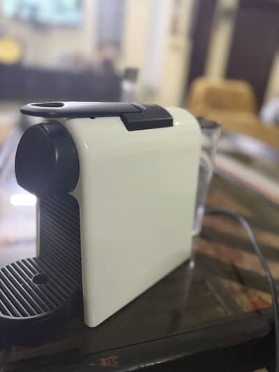 Nespresso Essenza Mini Coffee Machine