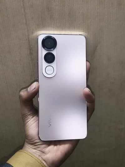 vivo v50 lite 5g 12/256 with complete box