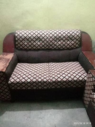 urgent sale 10. by. 9 03094683123