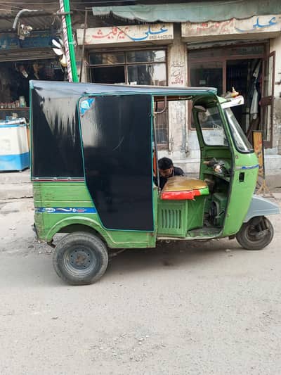 Used 2016 model Rikshaw