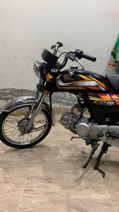 Honda CD 70 , 22 model ,BLK all genuine