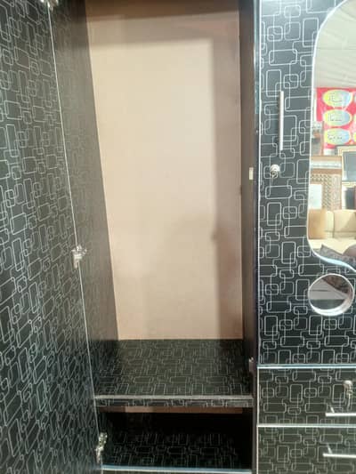 6*4 inch brown wardrobe for sale