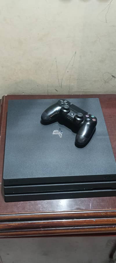 ps 4 pro/ PlayStation 4 pro