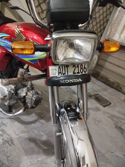 bike for sale honda 70cc 2024 model  10/10 comdition