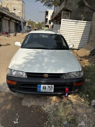 Toyota corolla XE for sale