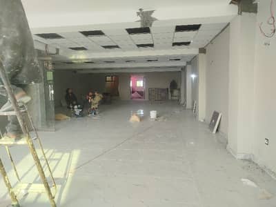 12 MARLA COMMERCIAL GROUND FLOOR HALL FOR RENT IN JOHAR TOWN LAHORE