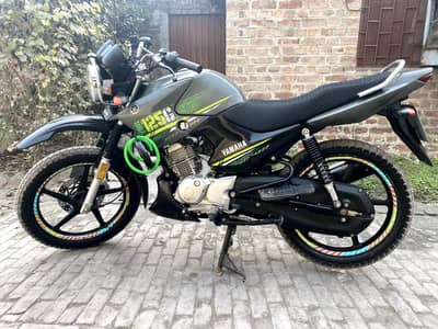 Yamaha Ybr 125g  like a brand new