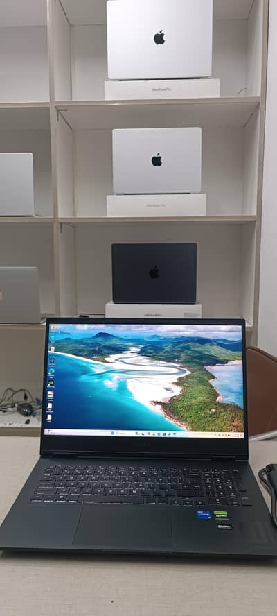 Hp Omen 16 ci5 13th Gen 16/512 RTX 4060 8gb GPU