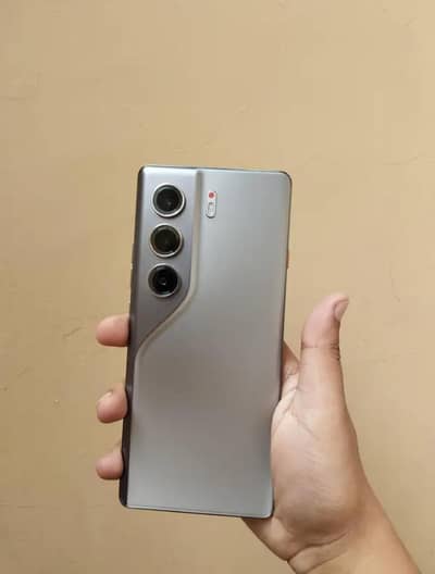 Tecno cammon 40 pro 10/10 Condition 16+256GB