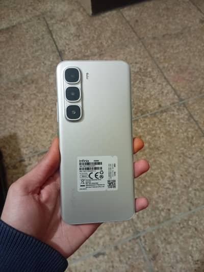 infinix hot 60 pro plus  16/256gb pta approved offlicel/ 03256570048