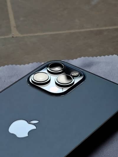 iPhone 12 pro max fu