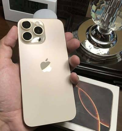 Applr iPhone 16 Pro Max