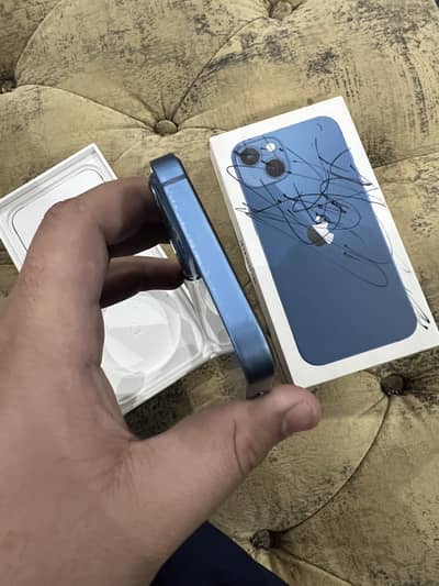 iPhone 13 hk model PTA ha 256 gb ha