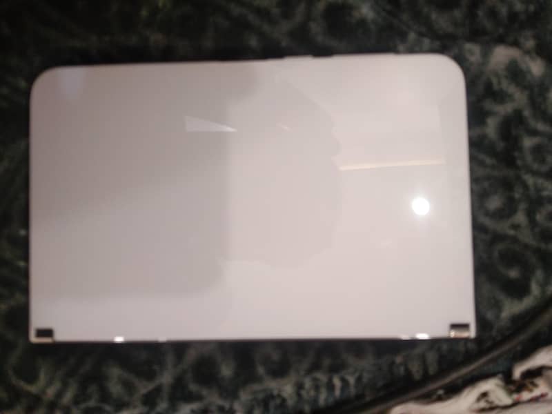 Microsoft surface duo 1