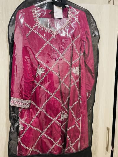 Sapphire luxury Stitch 3pc suit