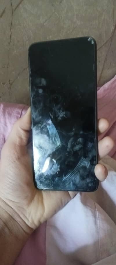 infinex hot 10.6/128  chalnya bilkl ok