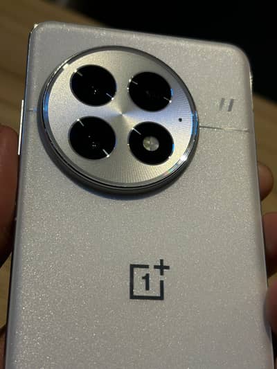 Oneplus 13 12GB 512GB NON PTA