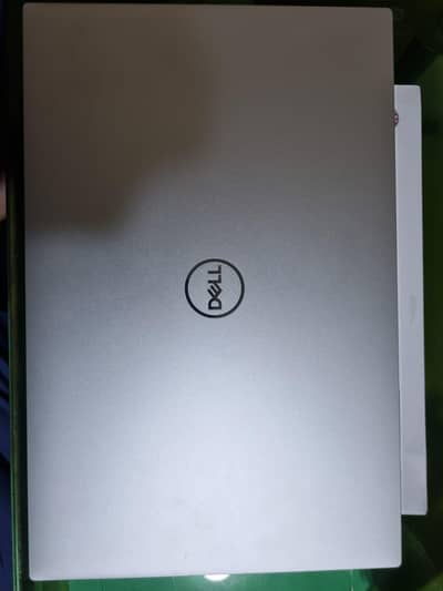 Dell XPS 17" i7 1075H