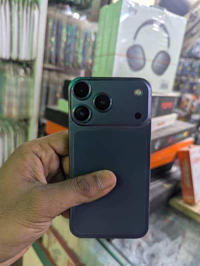 IPHONE XR COVERT 17 PRO