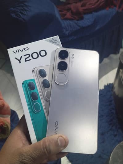 vivo y200 8/256 complet box