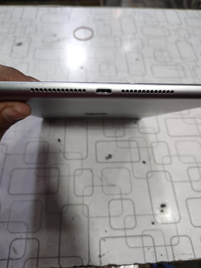 ipad 5th ganeration 9.7 inches