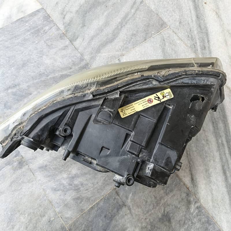 BMW E90 Headlights 8