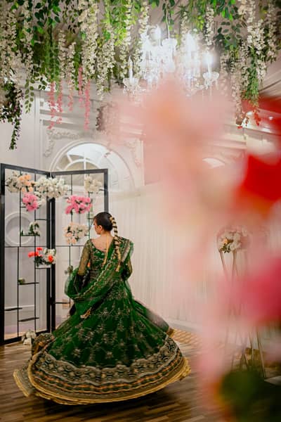 Preloved heavy party wear suit